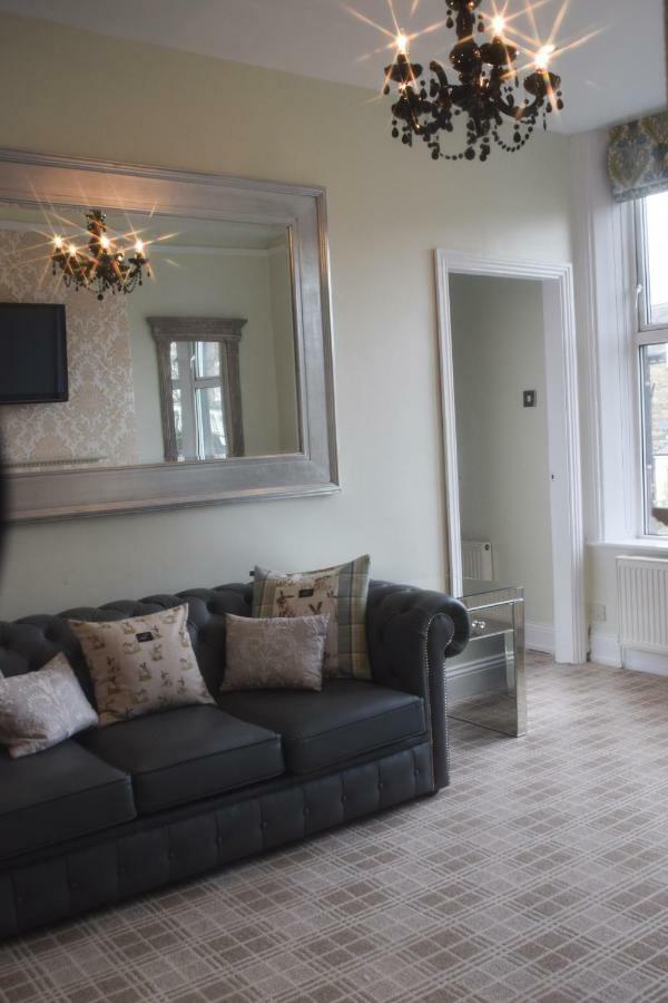 Harrogate Elite Living Apartment Luaran gambar